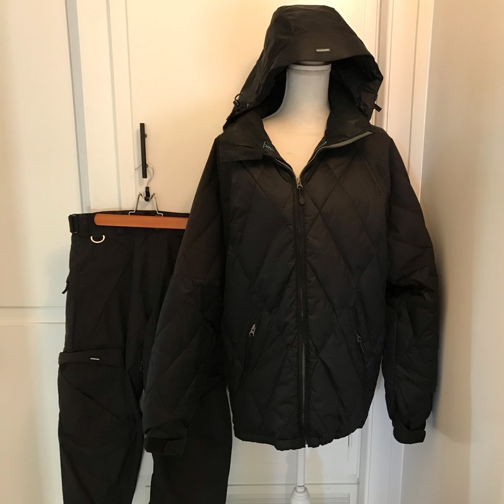 Snowboard jacket, ski, snowboard pants, snow